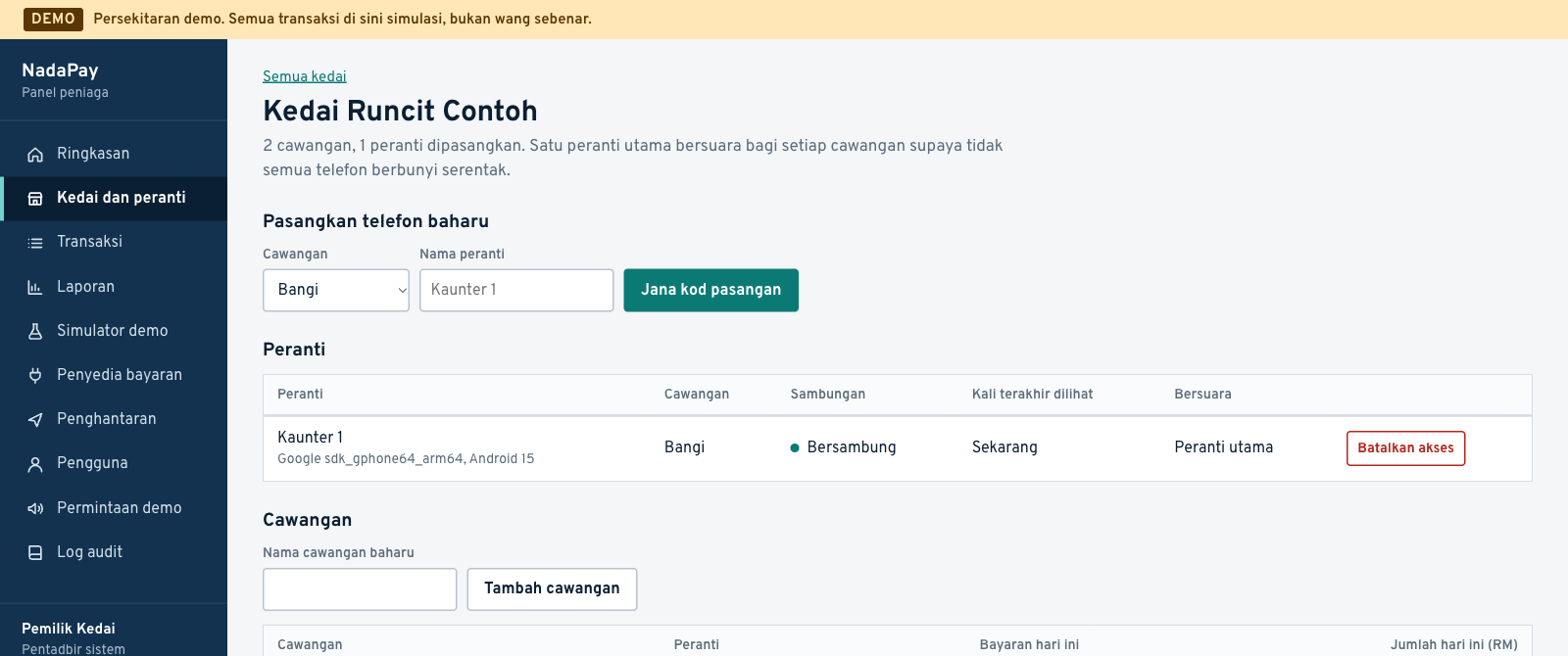 Panel peniaga: pasangkan telefon baharu dengan kod, senarai peranti dengan status sambungan dan peranti utama yang bersuara